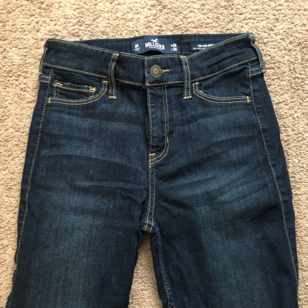 Mid-rise Hollister boot-cut jeans